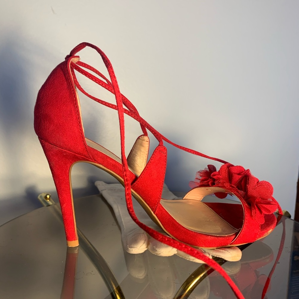 Magenta heels with wrap around tie